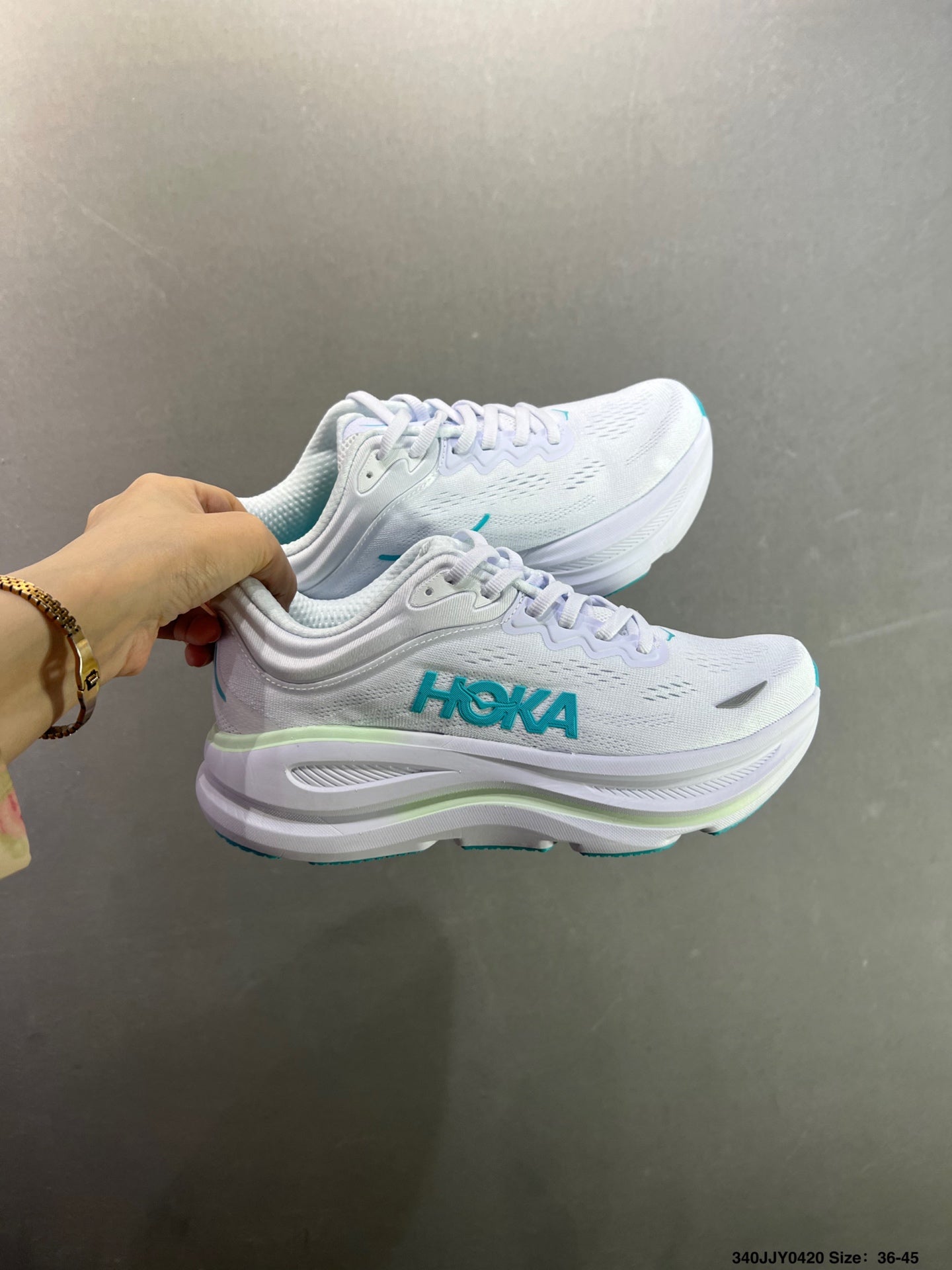 HOKA ONE ONE Bondi 9--1162013-10