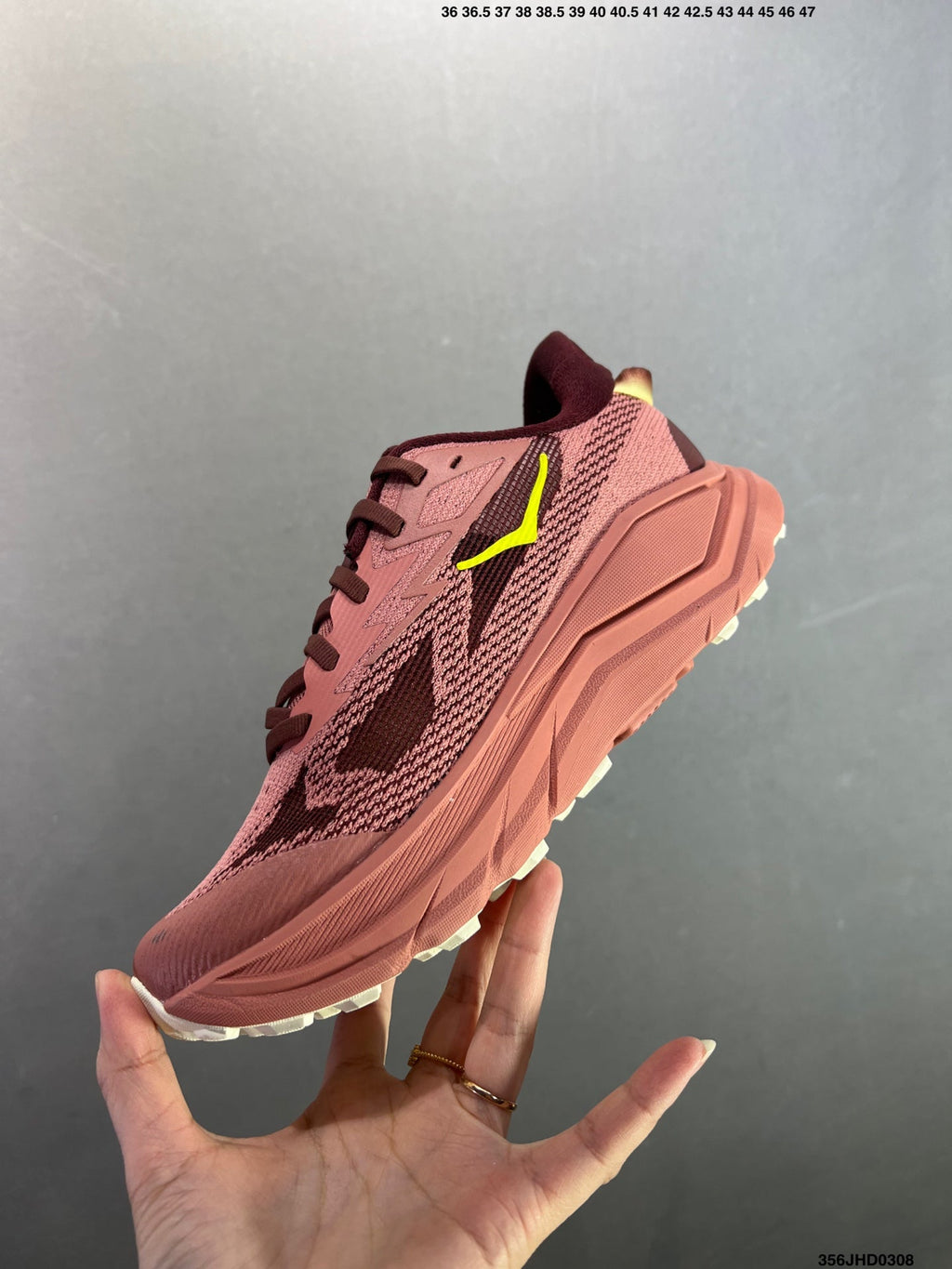 HOKA W CHALLENGER 8 New Colorway --1168718/JDT