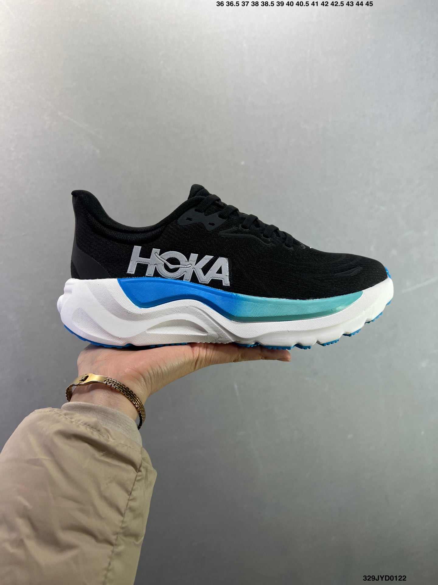 HOKA ONE ONE M ARAHI 8 --1168691 -1